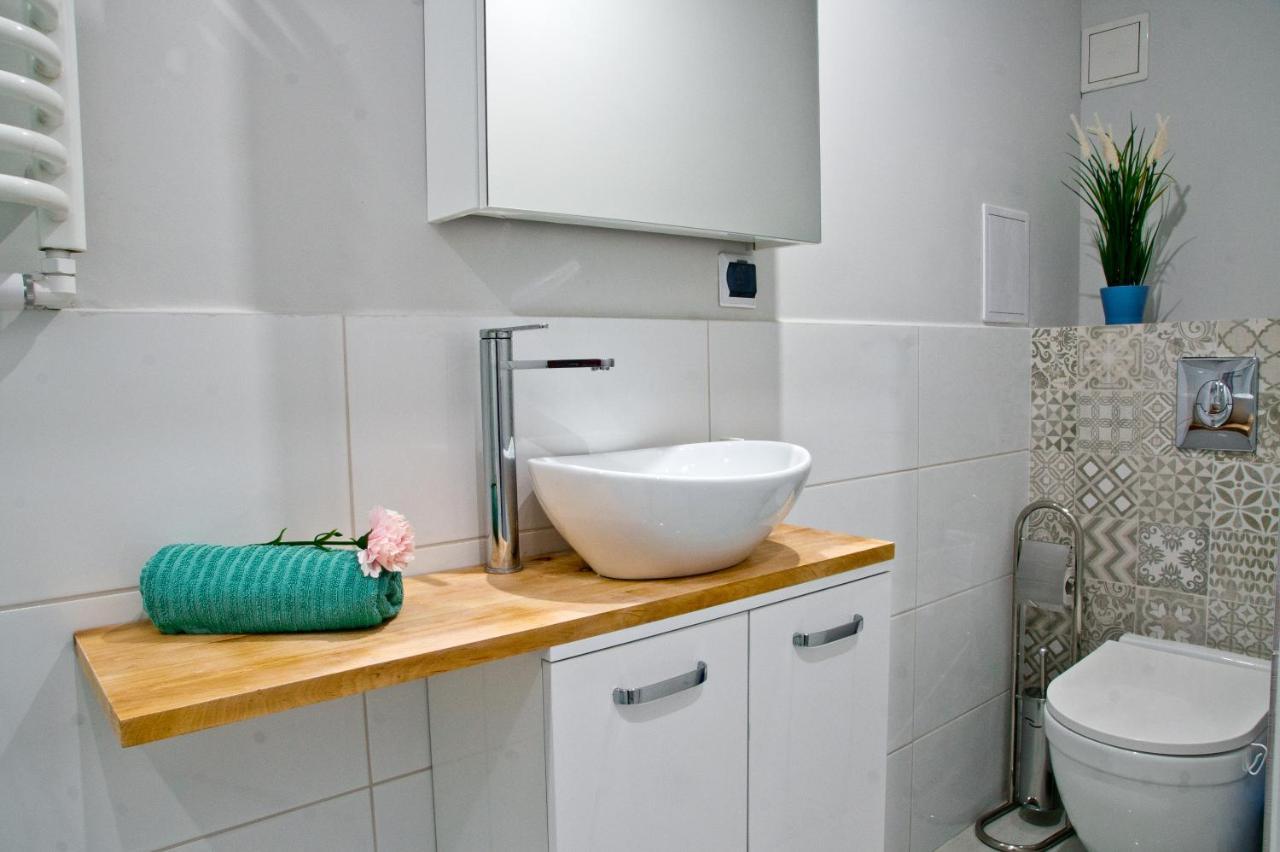Apartament Turkusowy Swietoduska 12 Lublin Eksteriør billede